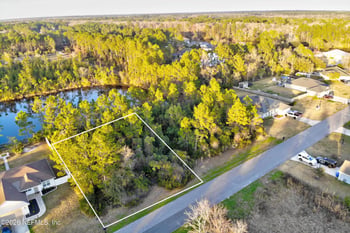 316 Crystal Lake Dr, St Augustine, FL 32084