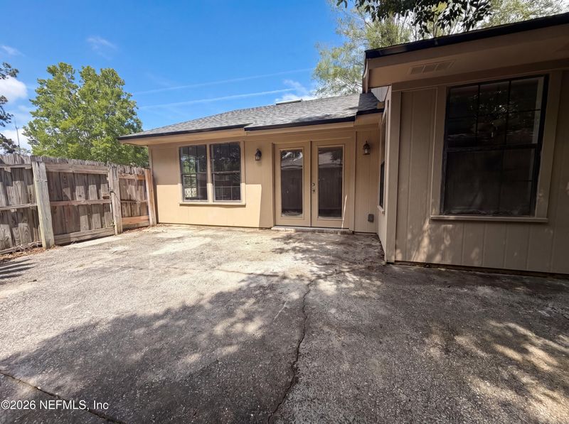 3160 Bridgeview Dr, Jacksonville, FL 32216