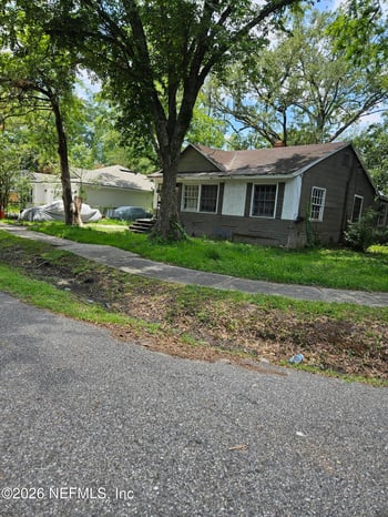 3162 2nd St Cir, Jacksonville, FL 32254