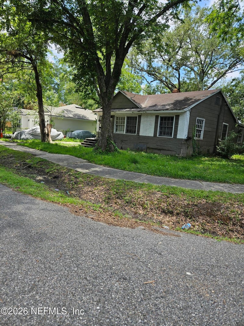 3162 2nd St Cir, Jacksonville, FL 32254