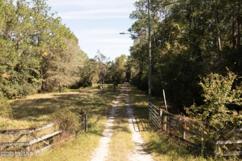 3163 Lannie Rd, Jacksonville, FL 32218