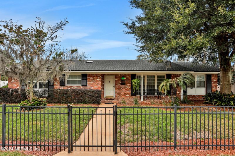 3164 Townsend Blvd, Jacksonville, FL 32277