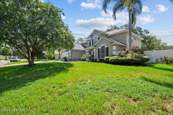 317 Hammock Grove Ct, St Johns, FL 32259