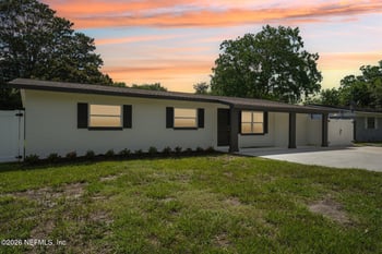 317 Penman Rd, Neptune Beach, FL 32266