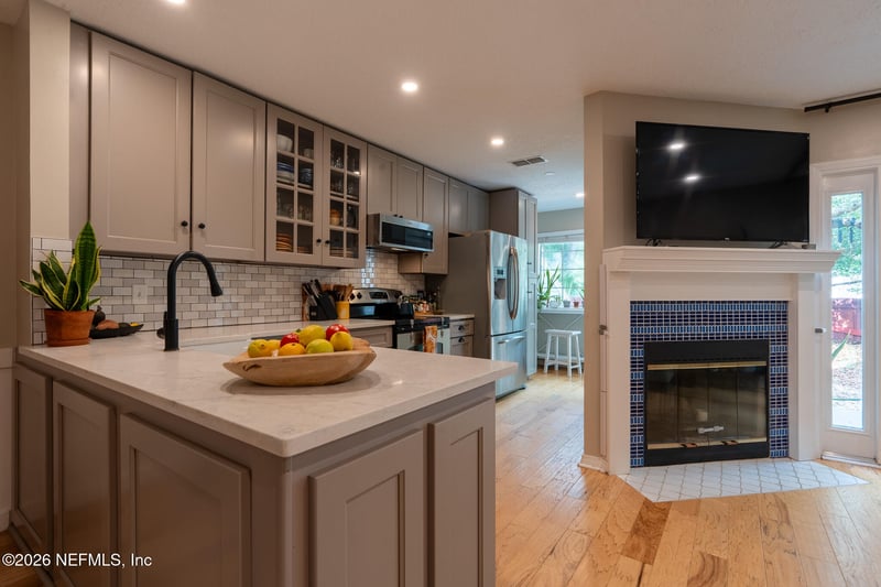 317 Sunrise Cir, Neptune Beach, FL 32266