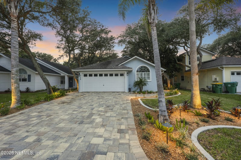 3174 Merrill Blvd, Jacksonville Beach, FL 32250
