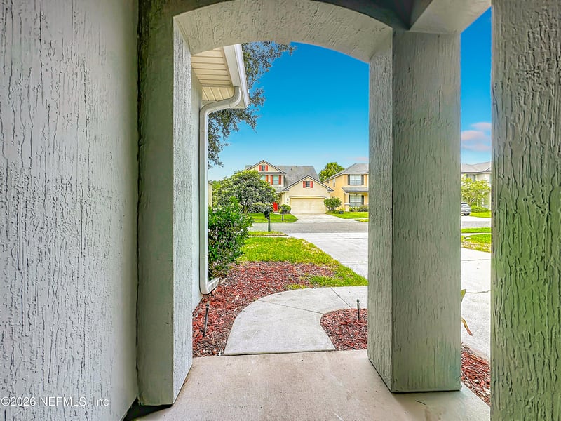 318 Candlebark Dr, Jacksonville, FL 32225