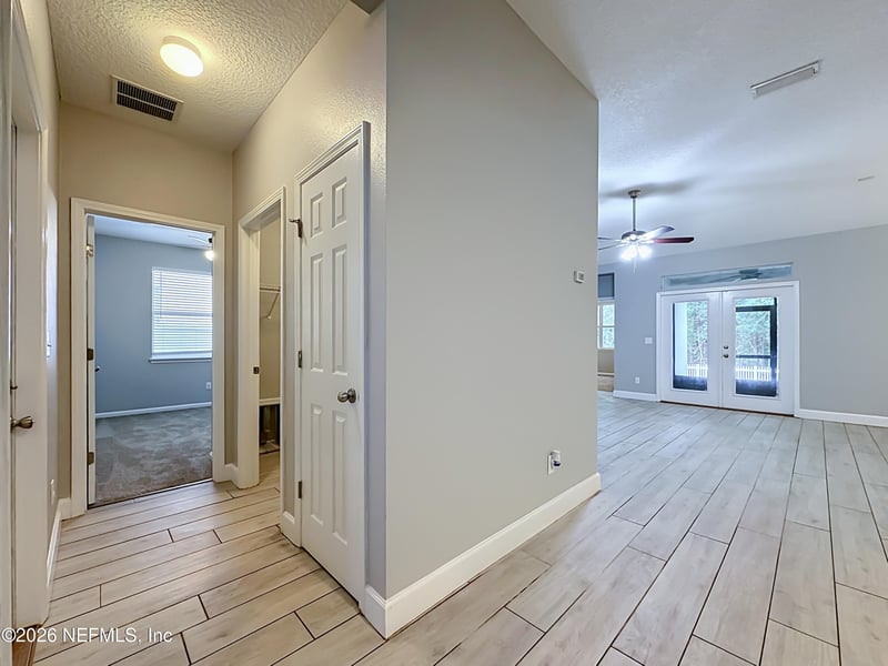 318 Candlebark Dr, Jacksonville, FL 32225