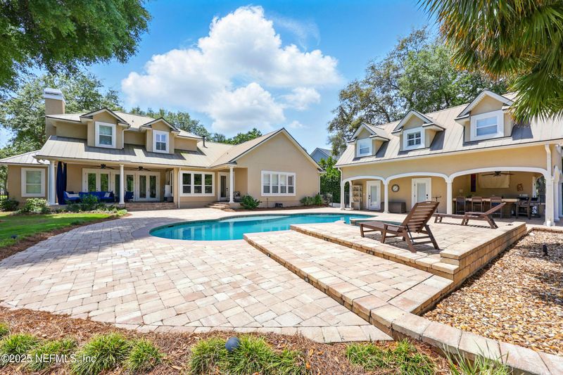 3185 Bishop Estates Rd, St Johns, FL 32259
