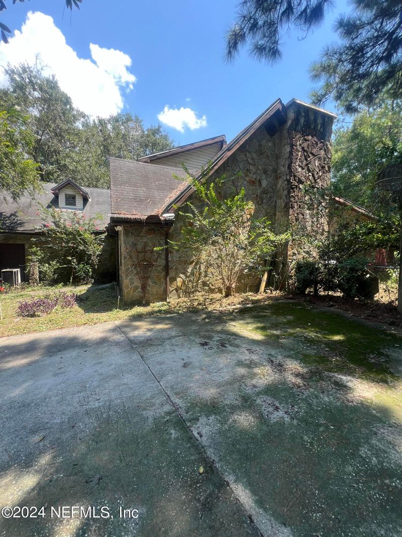 3187 County Road 215, Middleburg, FL 32068