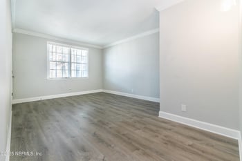 319 1st Ave N #2-E, Jacksonville Beach, FL 32250