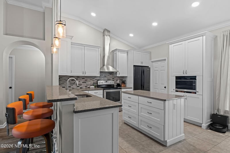 3196 Fireside Dr, Middleburg, FL 32068