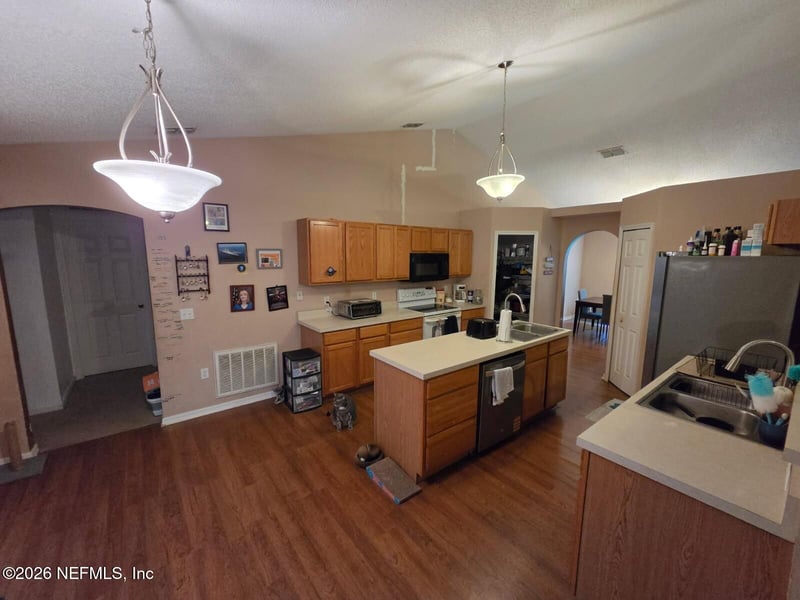 3196 Shadow Creek Rd, Jacksonville, FL 32226