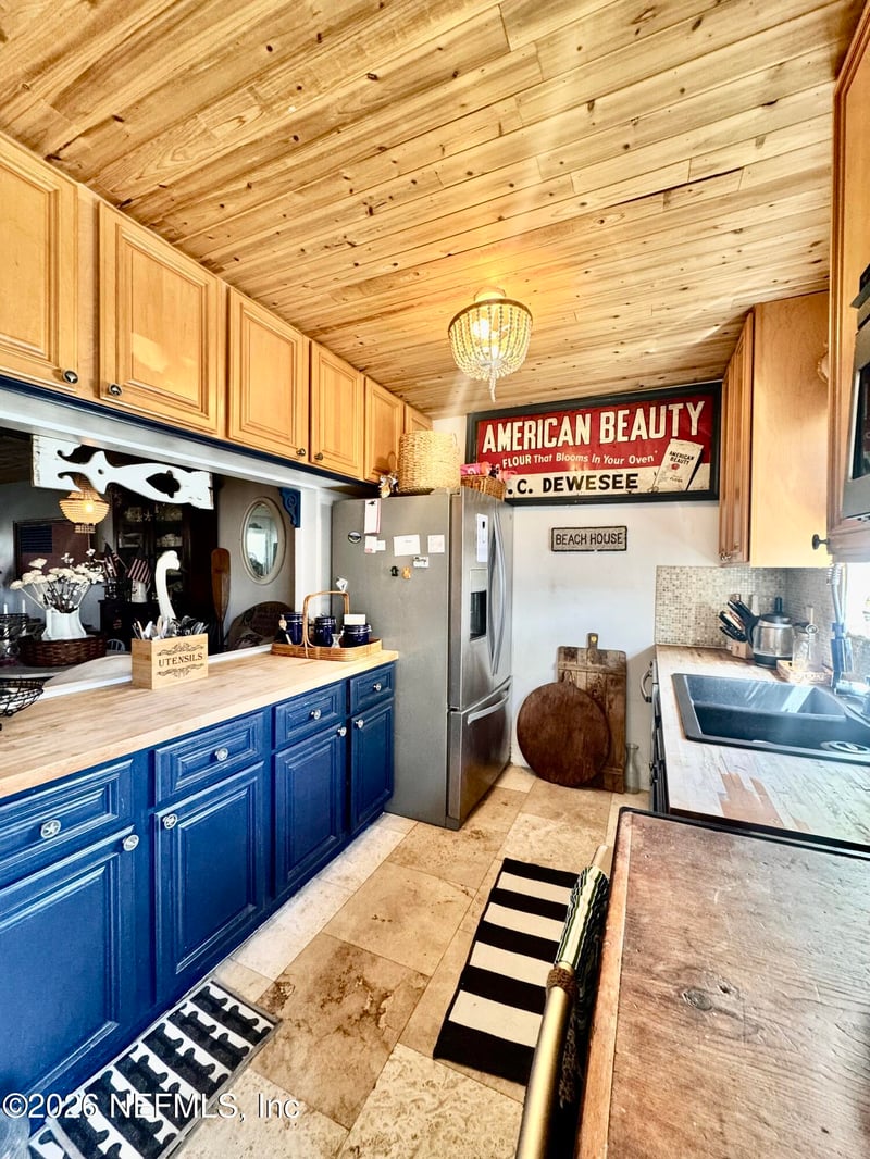 320 13th Ave, Jacksonville Beach, FL 32250