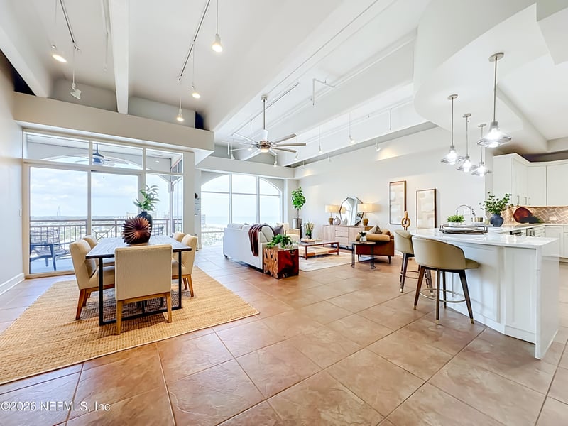 320 1st St N #810, Jacksonville Beach, FL 32250