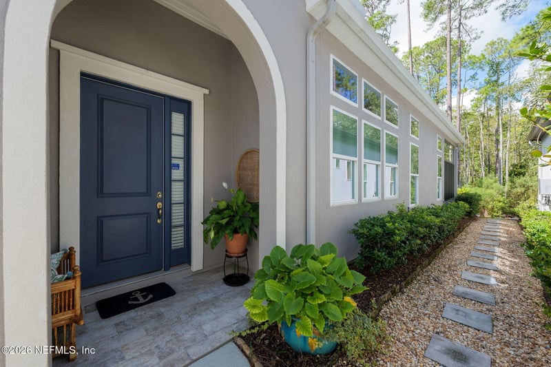 320 Wingstone Dr, Jacksonville, FL 32081