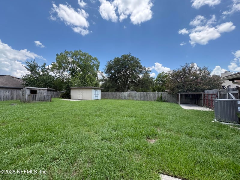 3201 Fireside Dr, Middleburg, FL 32068
