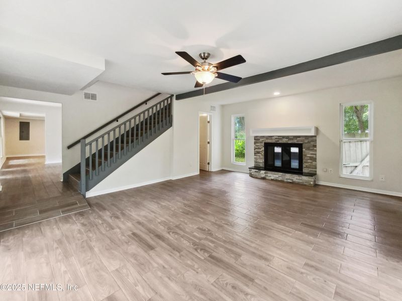 3202 Tiger Hole Rd, Jacksonville, FL 32216