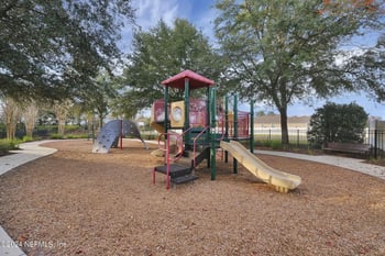 3207 Canyon Falls Dr, Green Cove Springs, FL 32043