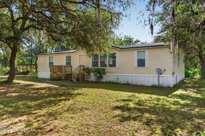 3215 Robin Ln, Middleburg, FL 32068