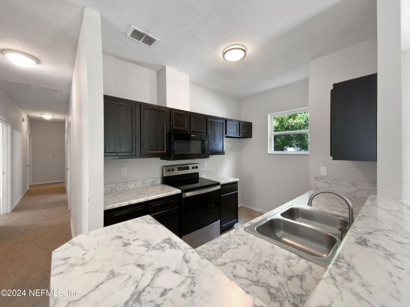 3217 Dignan St, Jacksonville, FL 32254