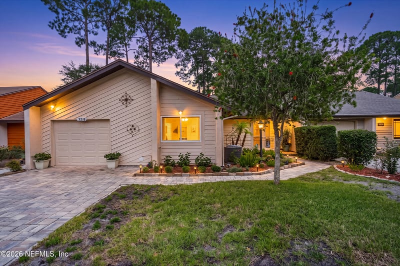 3218 Thorn Ln, Jacksonville, FL 32223