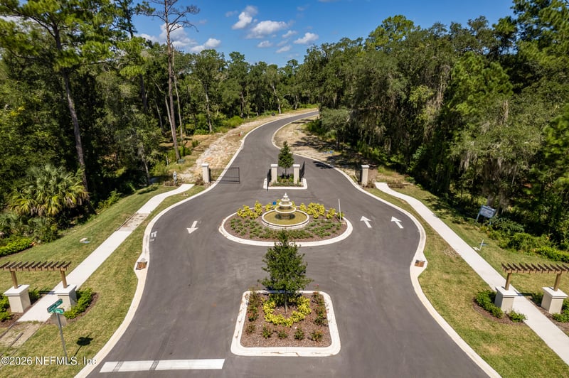 322 Canopy Hall Dr, St Augustine, FL 32095