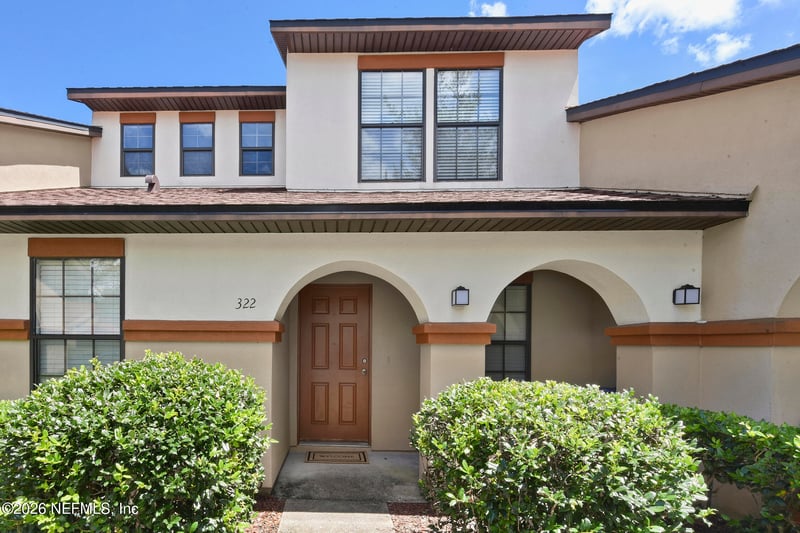 322 Redwood Ln, St Johns, FL 32259