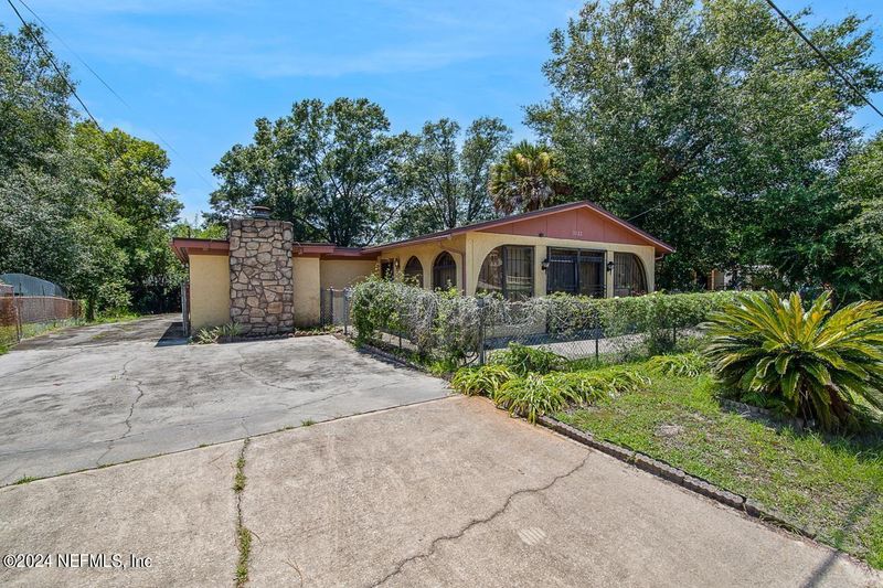 3222 Moncrief Rd W, Jacksonville, FL 32209