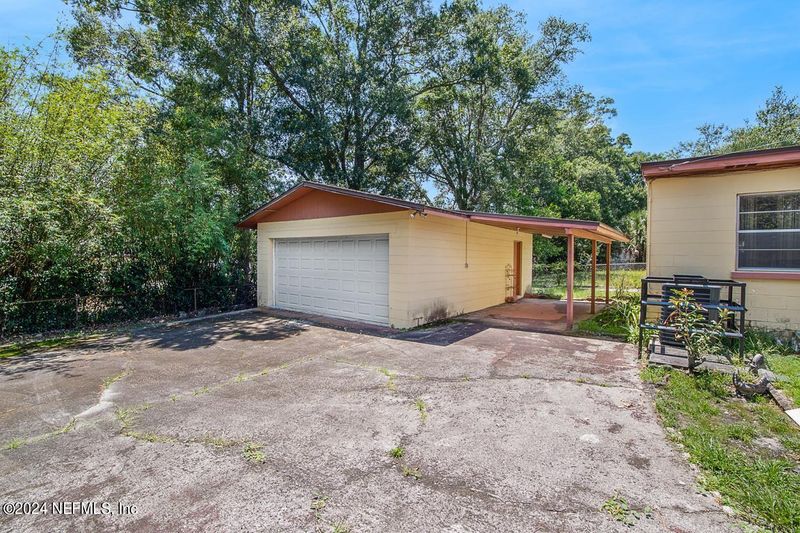 3222 Moncrief Rd W, Jacksonville, FL 32209