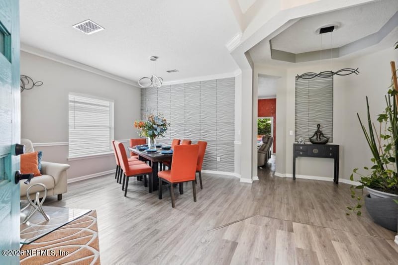 3223 Wandering Oaks Dr, Orange Park, FL 32065