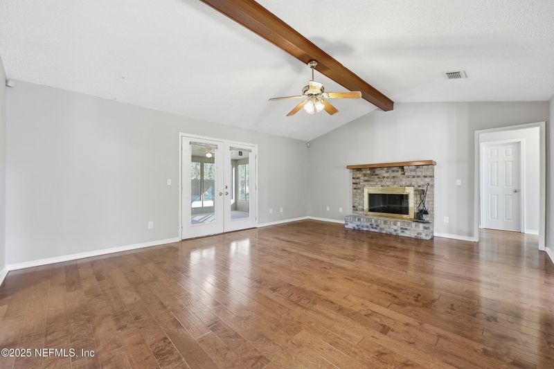 3225 Trophy Pl, Jacksonville, FL 32225