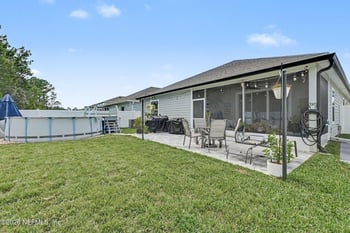 3229 Crocus Ln, Green Cove Springs, FL 32043