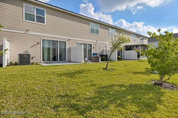 323 Anthony Dr, Jacksonville, FL 32218