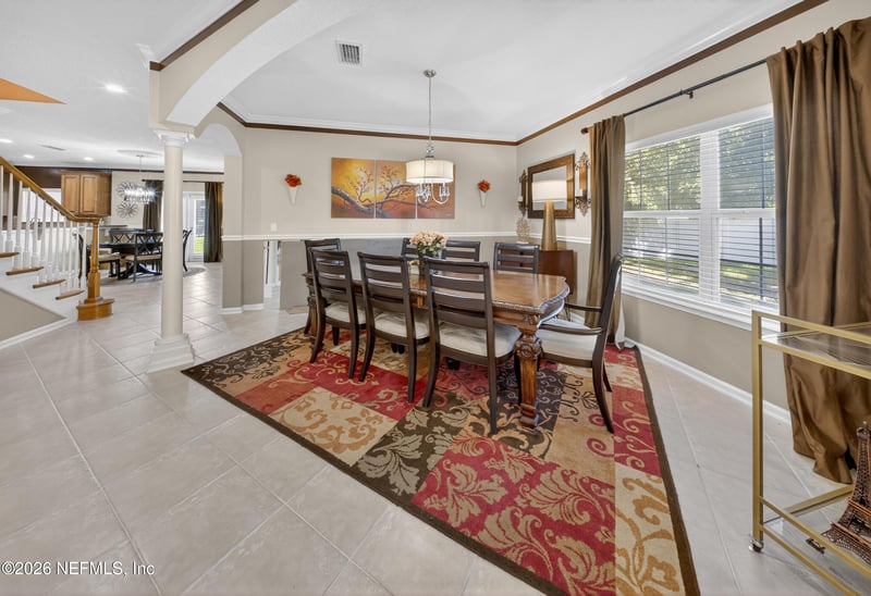 323 Broward Rd, Jacksonville, FL 32218