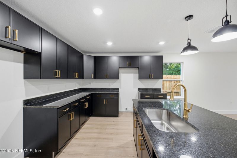 3238 Dillon St, Jacksonville, FL 32254
