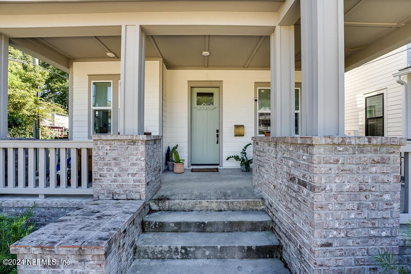 324 6th St W, Jacksonville, FL 32206