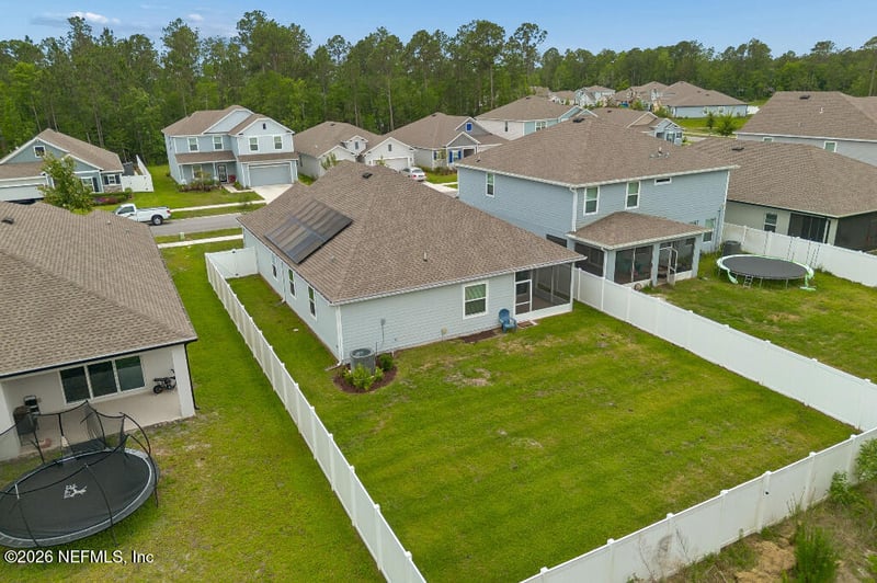 3240 Crocus Ln, Green Cove Springs, FL 32043
