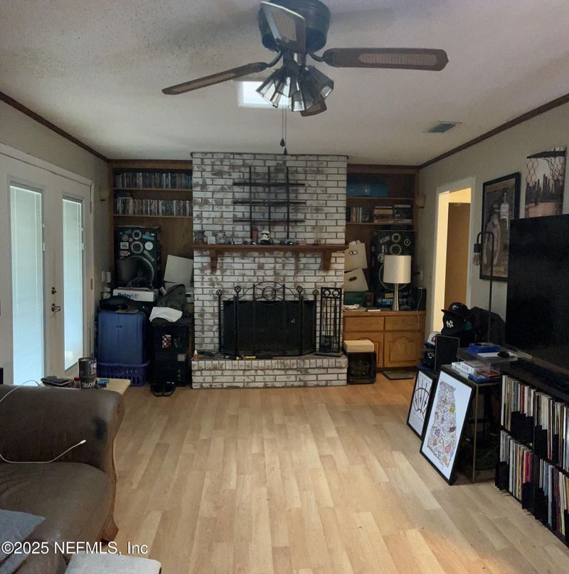 3242 Hermitage Rd E, Jacksonville, FL 32277