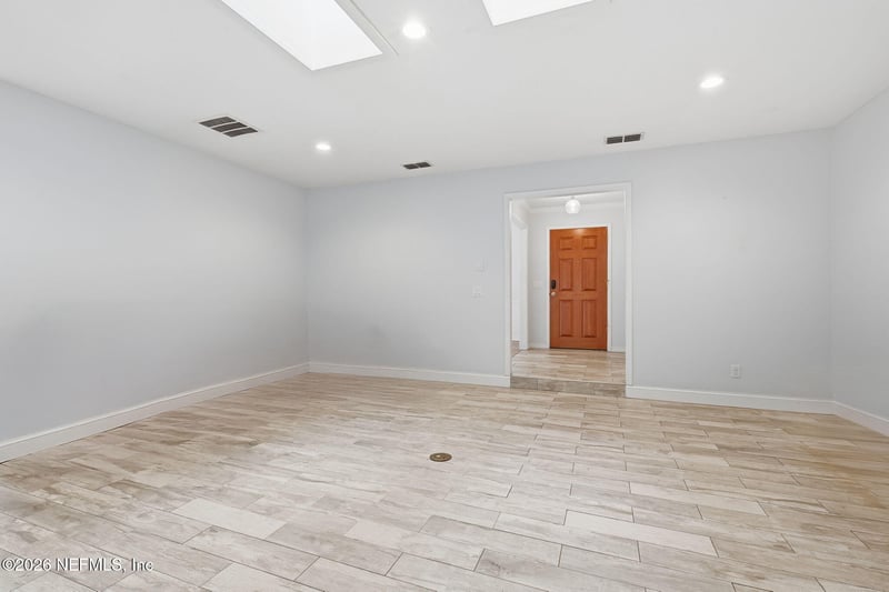 3245 Clipper Pl, Jacksonville, FL 32216
