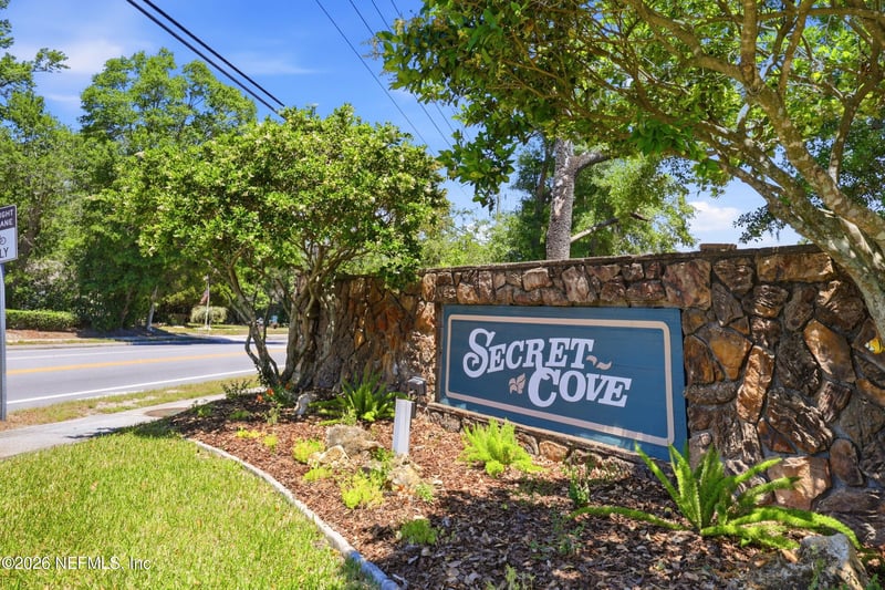 3245 Clipper Pl, Jacksonville, FL 32216