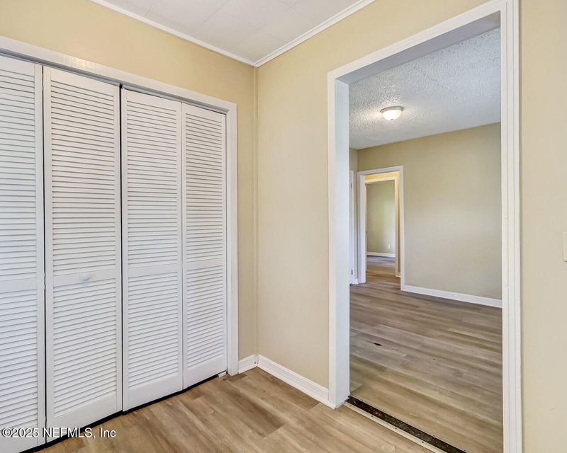 3248 Dignan St, Jacksonville, FL 32254