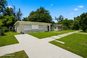 3248 Myra St, Jacksonville, FL 32205