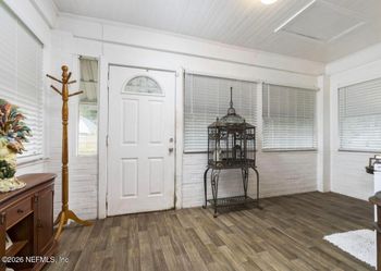 325 Chestnut Dr, Jacksonville, FL 32208
