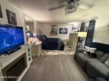325 Chestnut Dr, Jacksonville, FL 32208