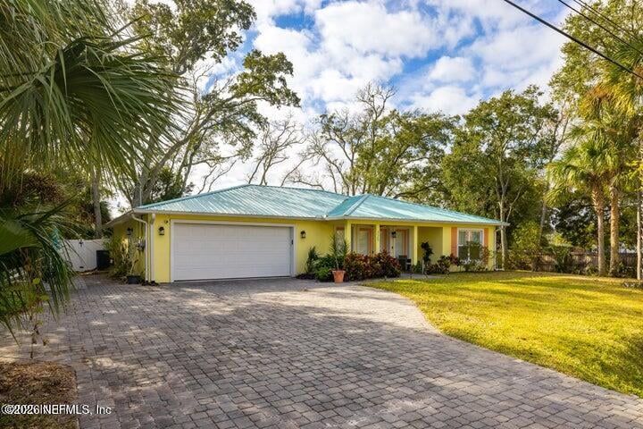 325 Floridian Ave, St Augustine, FL 32080