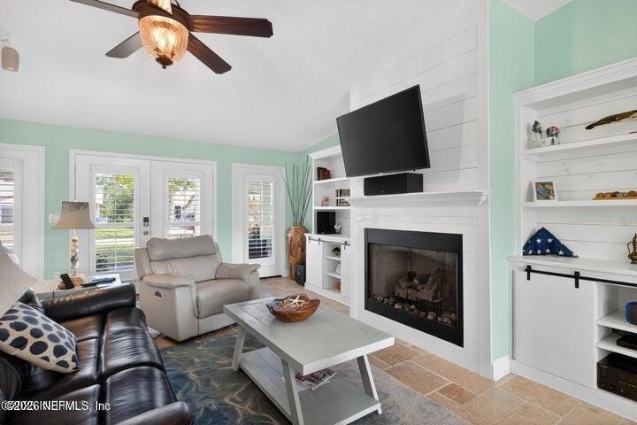 325 Floridian Ave, St Augustine, FL 32080