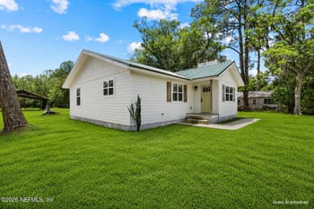 3250 NE 179th St, Starke, FL 32091