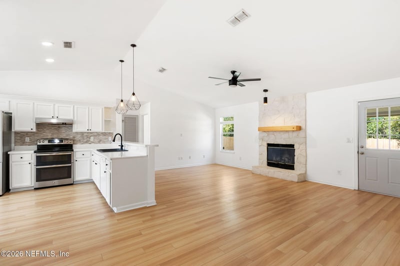 3252 Dowitcher Ln, Orange Park, FL 32065