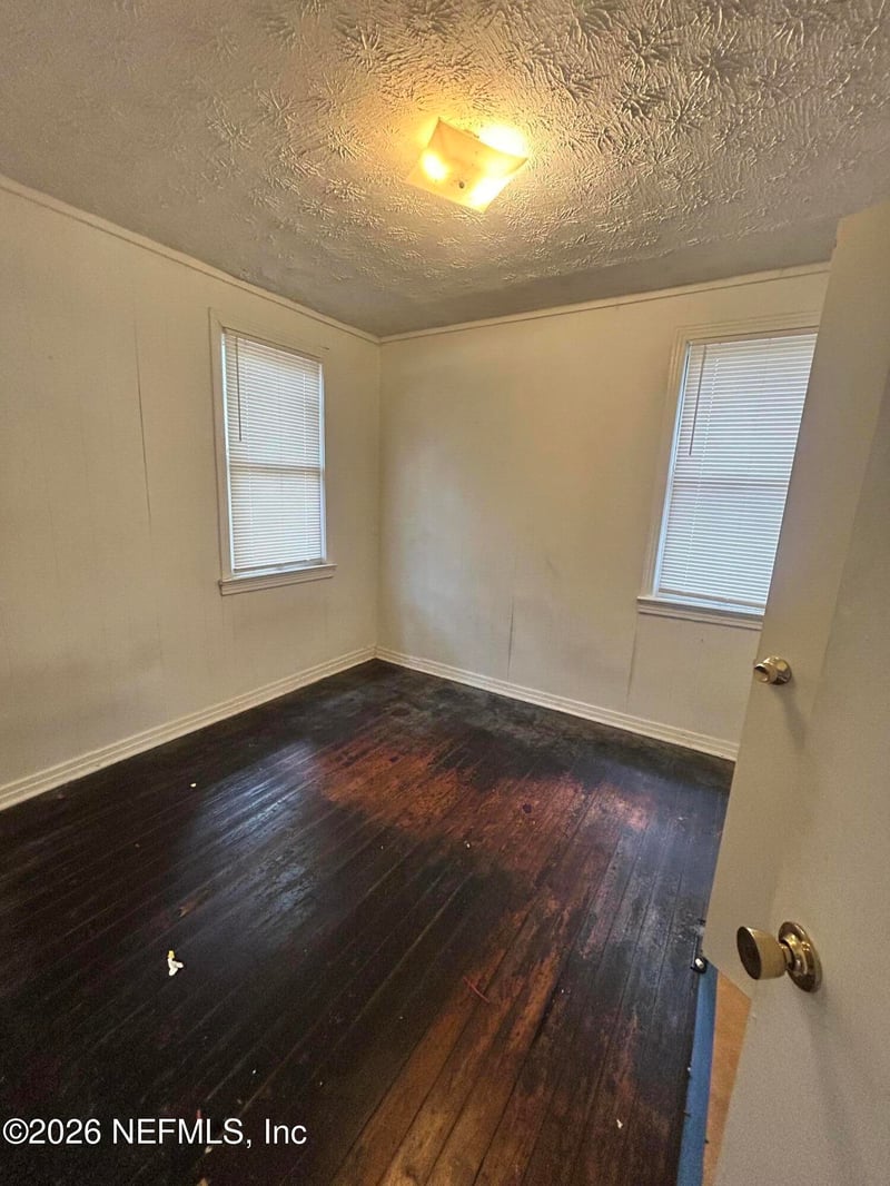 3252 Thomas St, Jacksonville, FL 32254